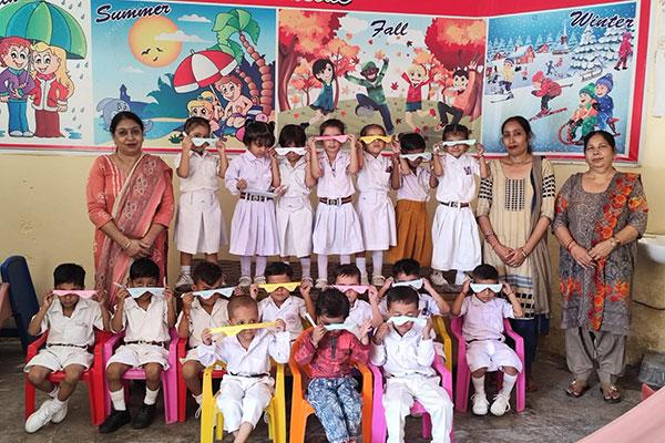 On the occasion of Gandhi Jayanti, the children cleaned their own school and presented Swachh Anjali at MVM Kurukshetra.